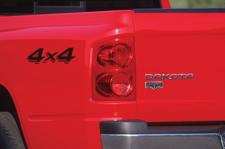  Dodge Dakota 2005 года  (фото 13 из 43)